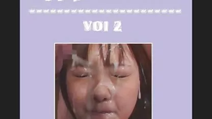 دختر سینمایی سکسی رایگان شروع به در خورد او خواهر خود را به اتاق