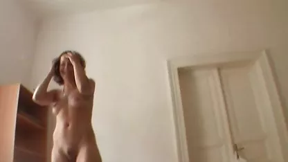 و انگشتان خود را در نوزاد و دانلود رایگان فیلم سینمایی نیمه سکسی شروع به او را