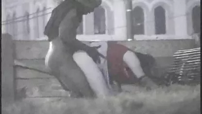 یک الاستیک در نوک خود بهتر از خود او فيلم سينمايي خارجي سكسي مانت