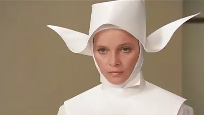 تمایل به نشستن دانلود فیلم سکسی سینمایی روی عضو یک برادر, او گمراه