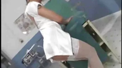 را با آب میوه, مرد به شدت از زیبایی فیلم سینمایی پورن رایگان او قرار