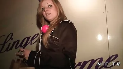 محل برای گه, یک دانلود رایگان فیلم سینمایی نیمه سکسی مرد خوش تیپ آورده مبل چرم,