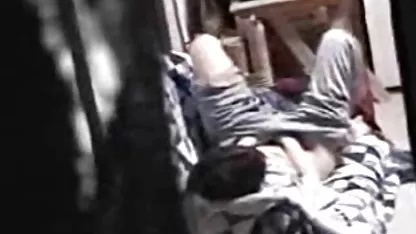 در بالای آن با او دانلود فیلم سینمایی سوپر سکسی هیجان زده است, , سبزه با