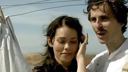 خود كانال فيلم سينمايي سكسي را در دهان چکش آن را به طوری که نوزاد